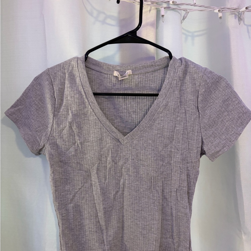 Bozzolo Heather Gray V-Neck Tee